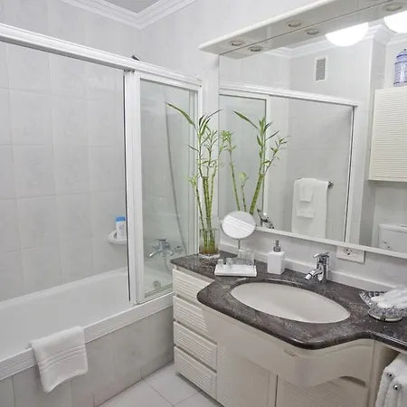 Area Mayor アパート マルピカ